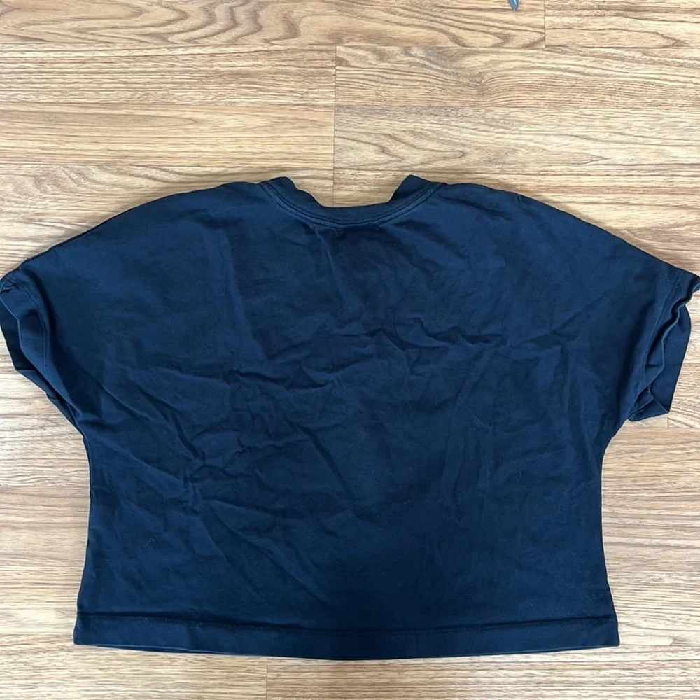 Nike Crop Top t-shirt Size Medium